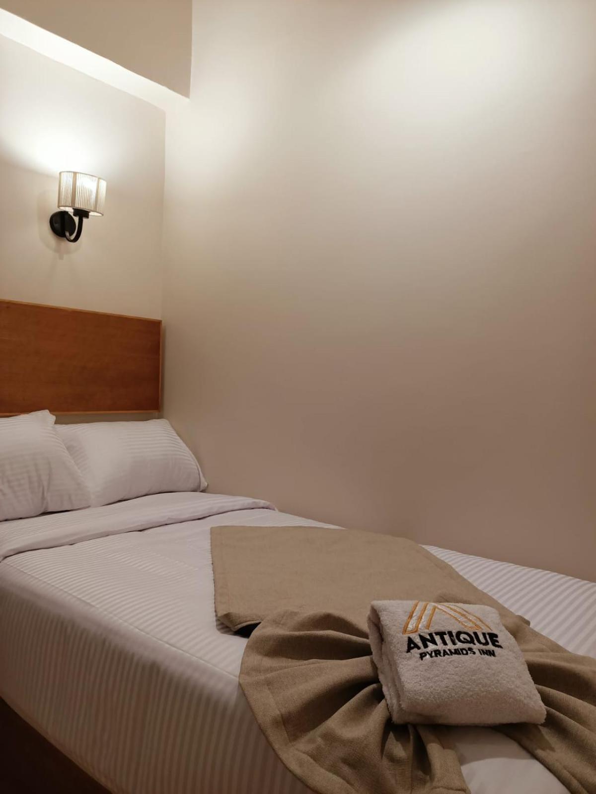 Antique Pyramids Inn Giza Экстерьер фото